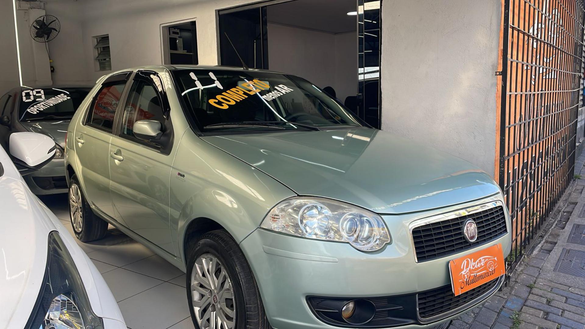 Foto Fiat Palio Essence 1.6 Dl
