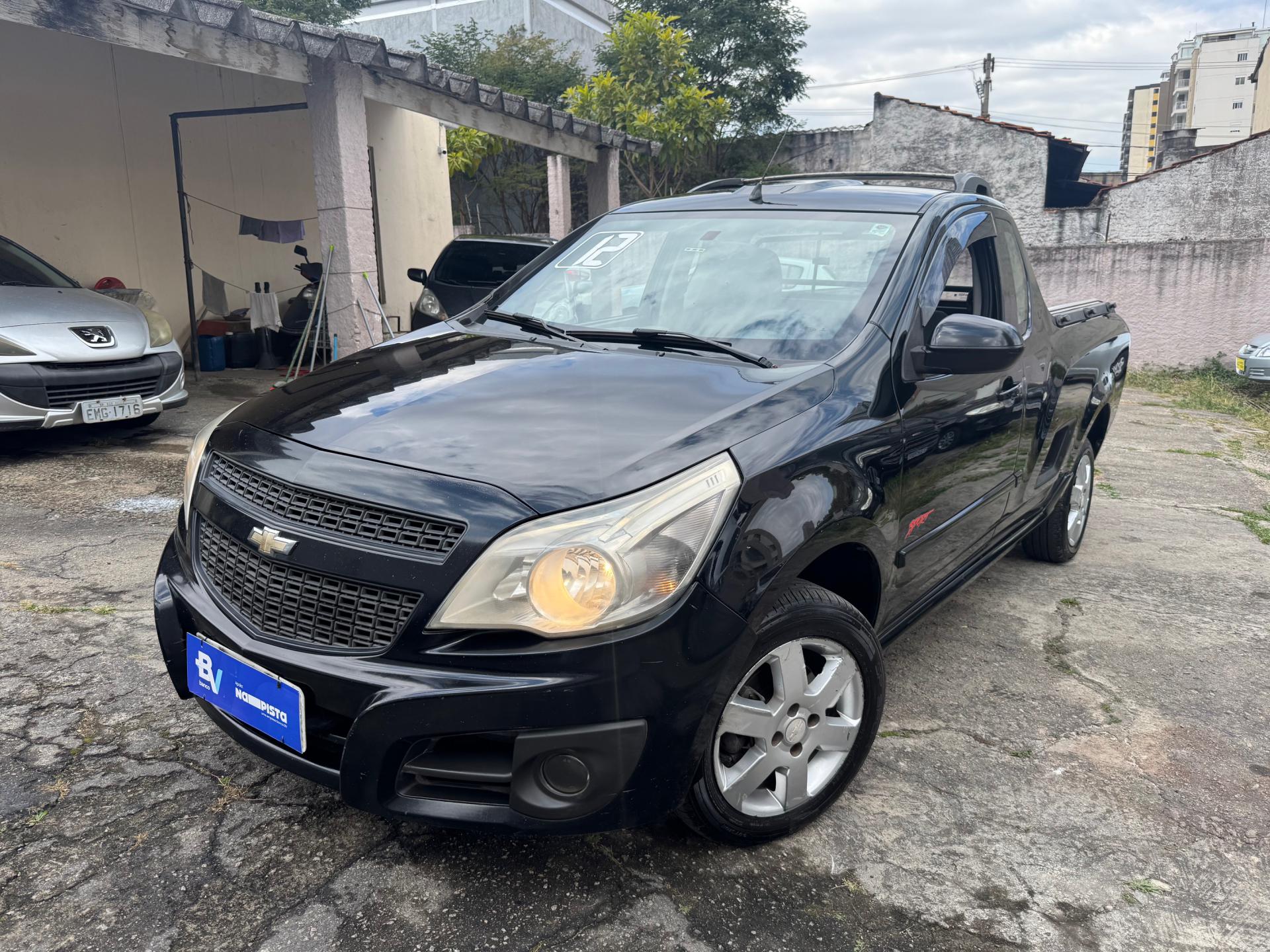 Foto Montana Sport 1.4 Econoflex 8v 2p