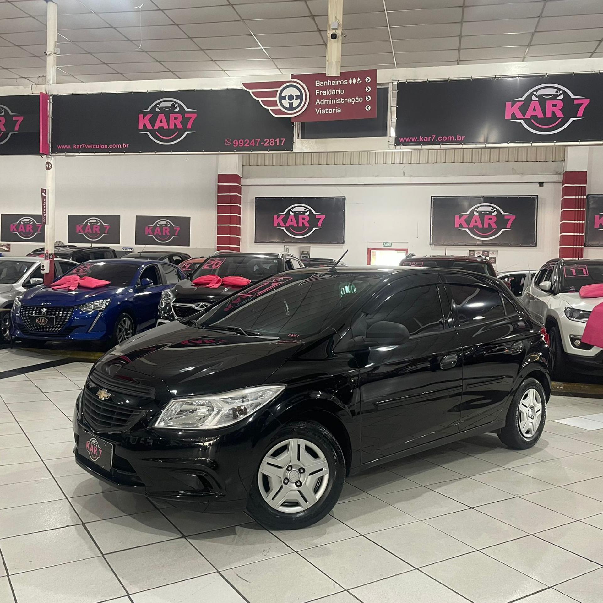 Foto Onix Hatch Joy 1.0 8v Flex 5p Mec.