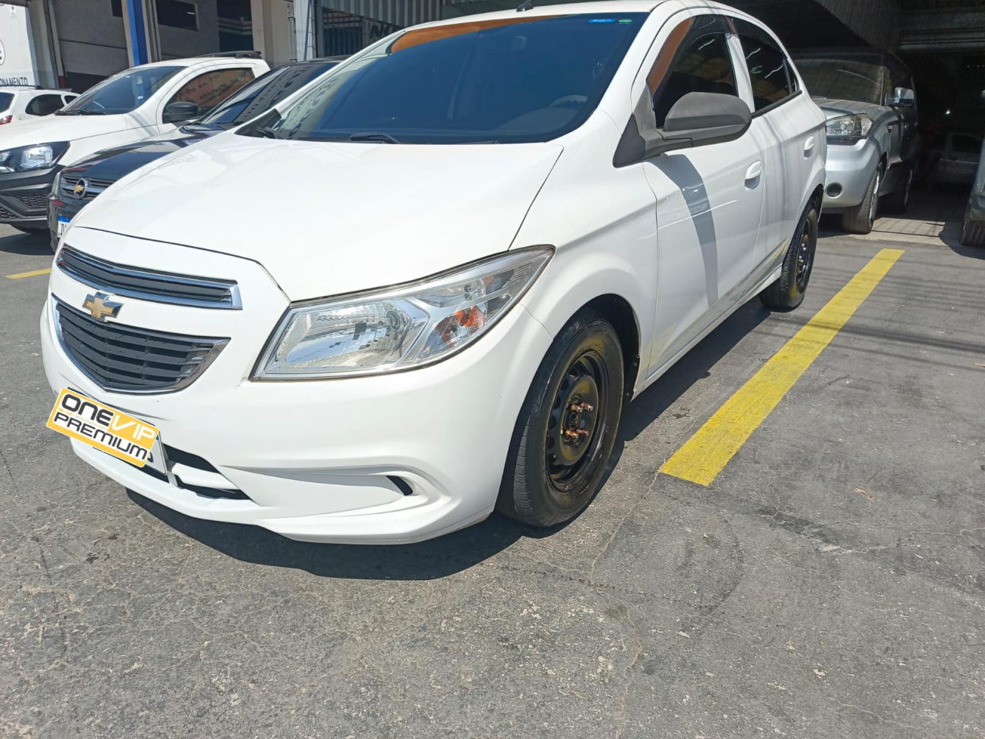 Foto Onix Hatch Lt 1.0 8v Flexpower 5p Mec.