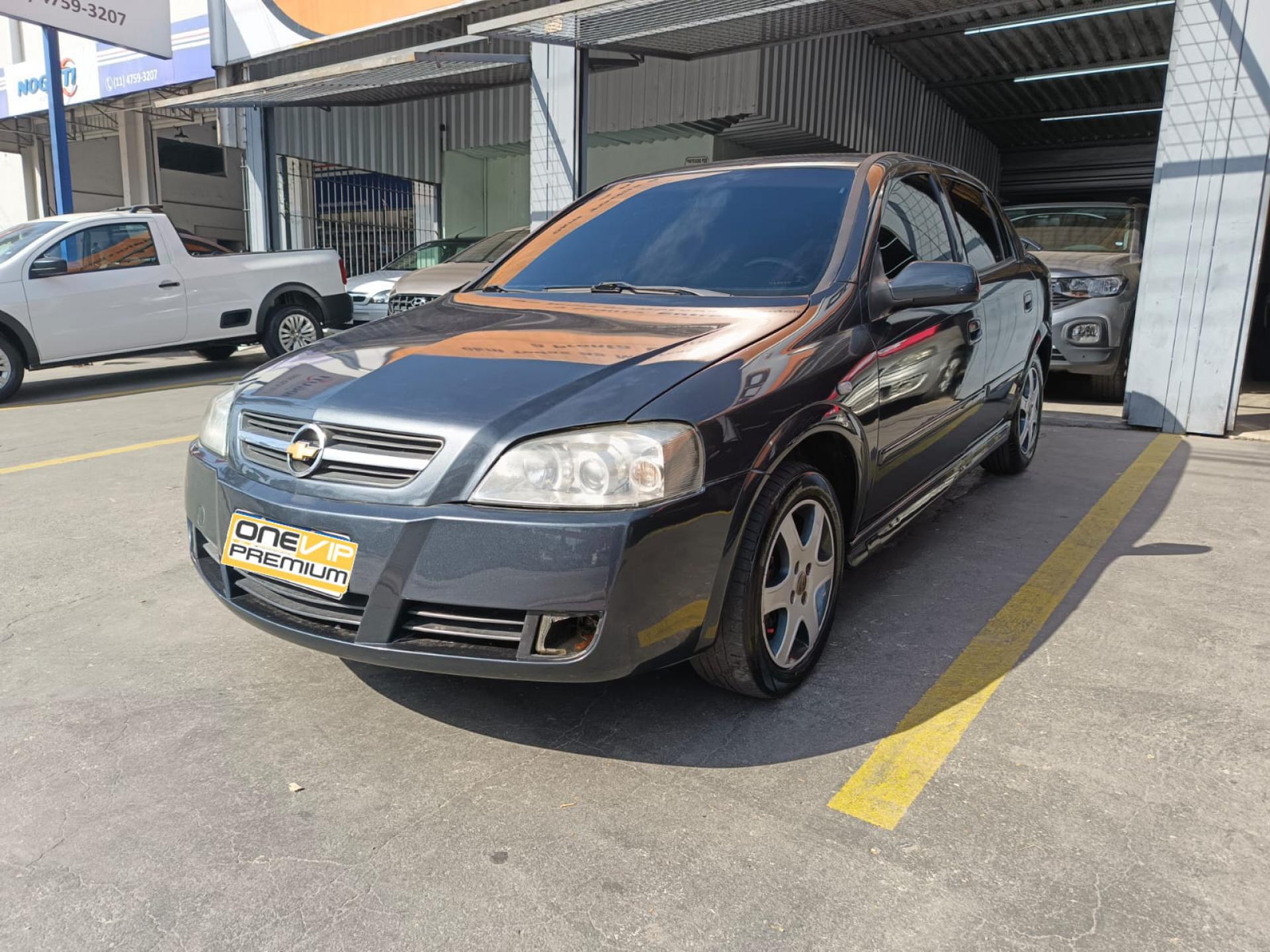 Foto Astra Advantage 2.0 Mpfi 8v Flexpower 5p