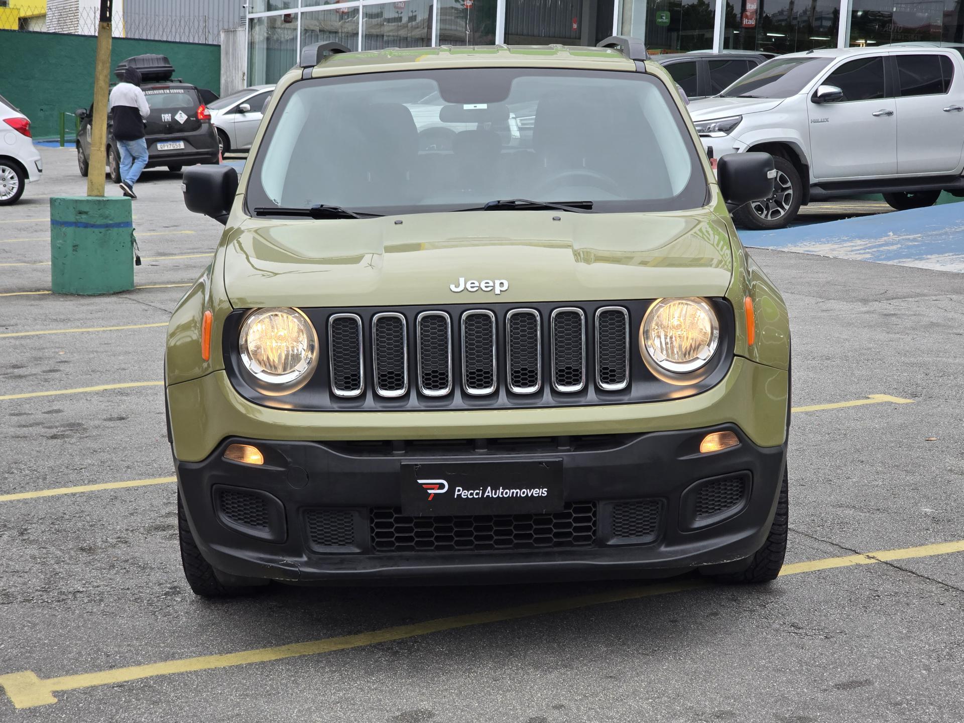 Foto Renegade 1.8 4x2 Flex 16v Mec.